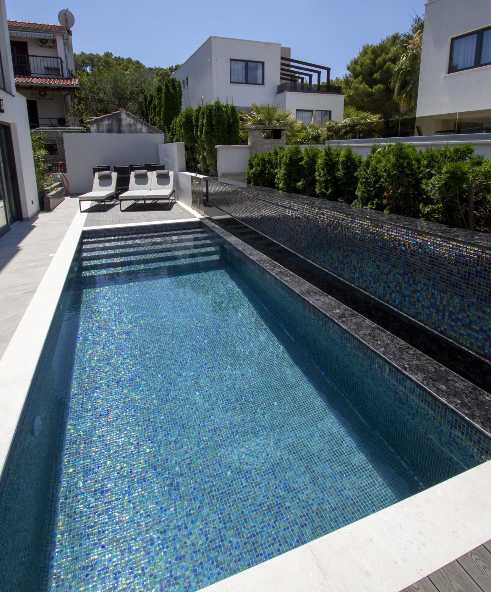 Villa Palace Al Nera Трогир Екстериор снимка