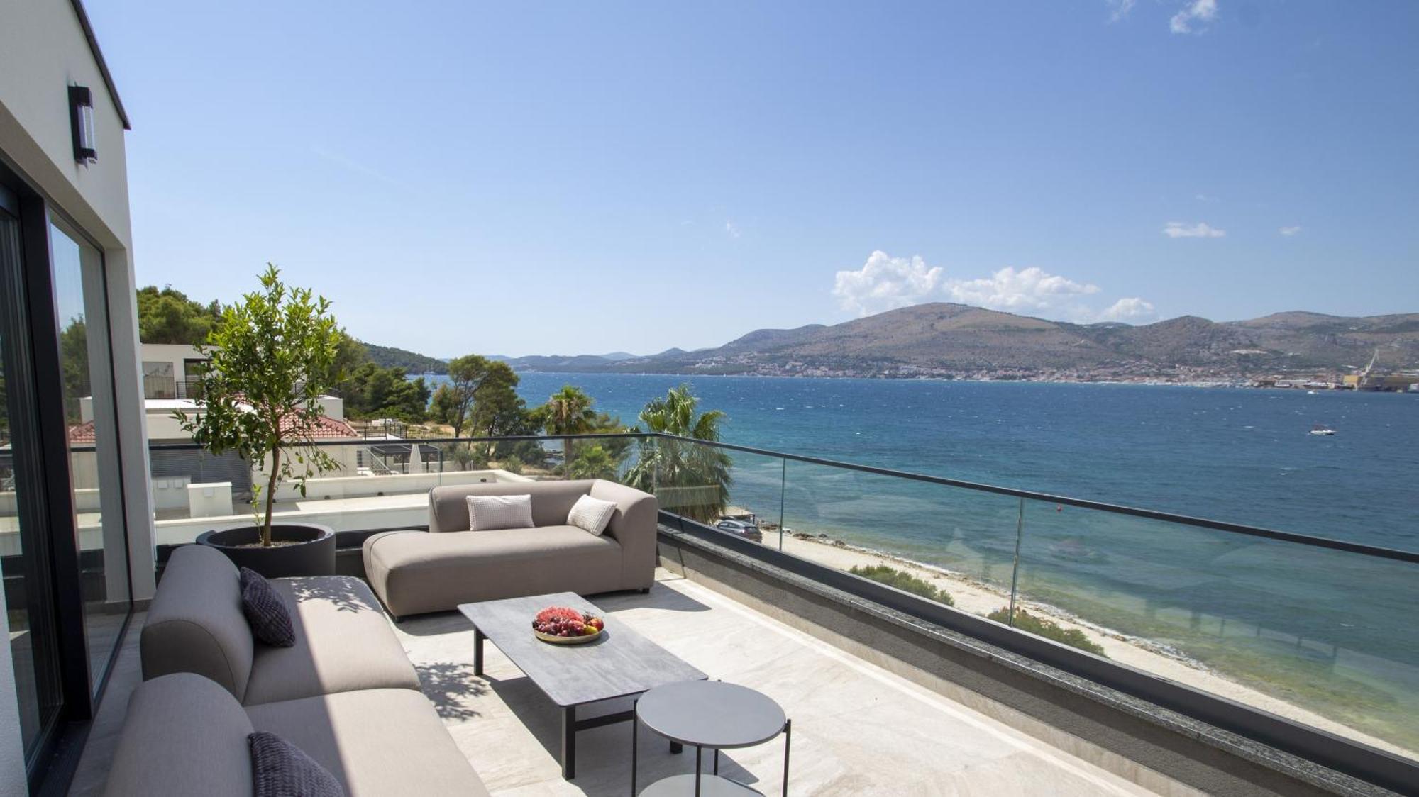 Villa Palace Al Nera Трогир Екстериор снимка