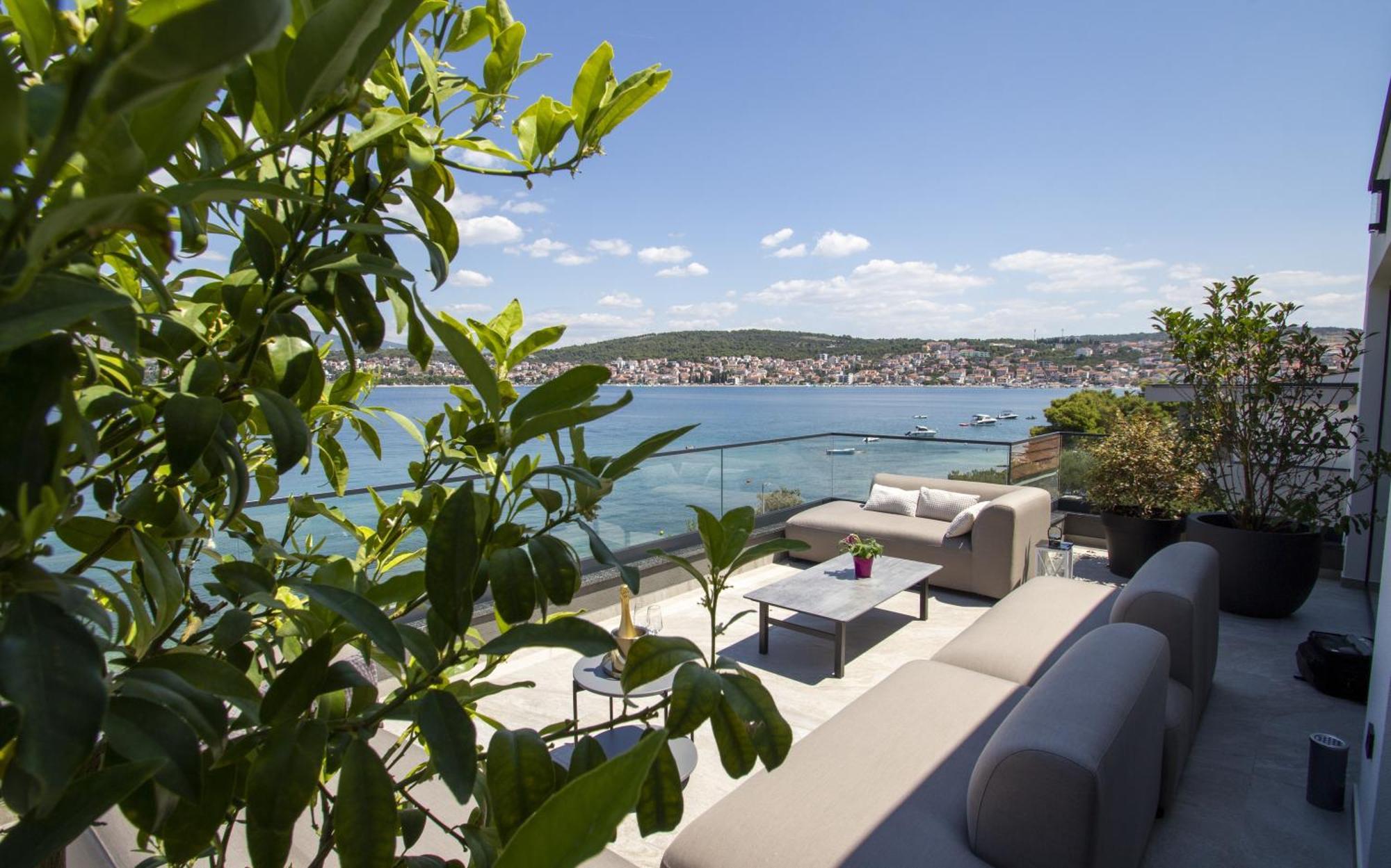 Villa Palace Al Nera Трогир Екстериор снимка