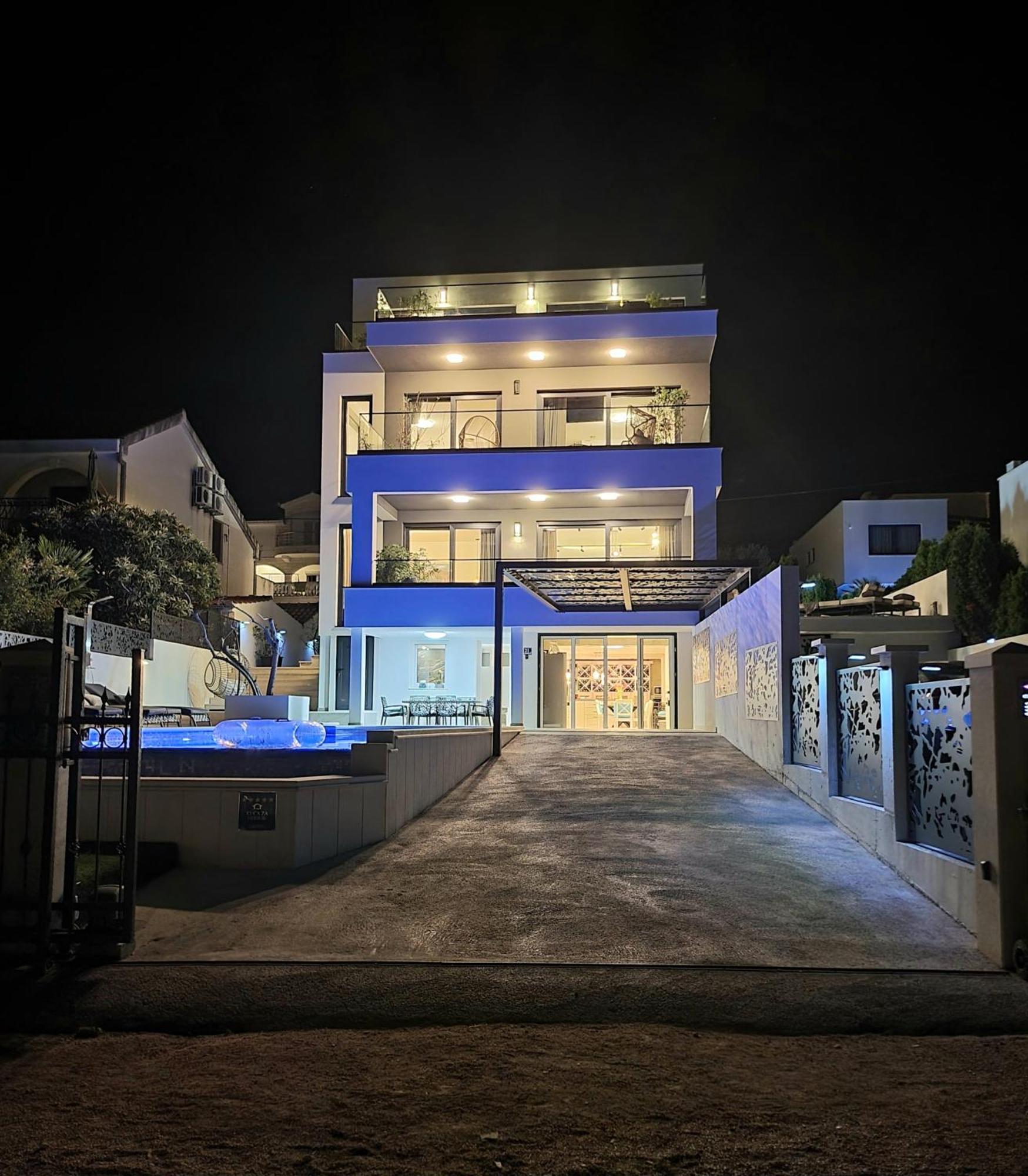 Villa Palace Al Nera Трогир Екстериор снимка